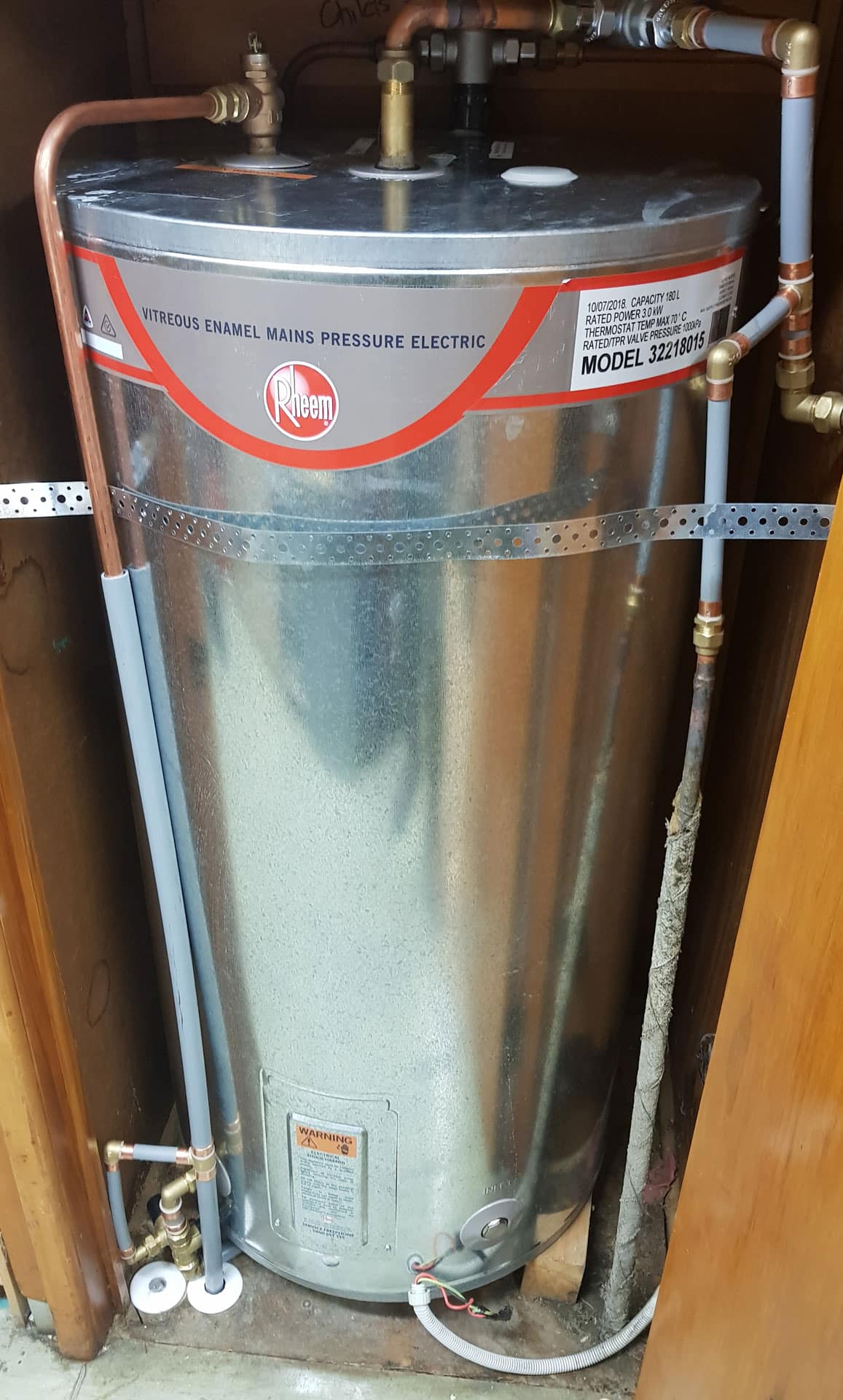Cape Plumbing Hot Water Cylinder Enamel Mains Pressure Electric